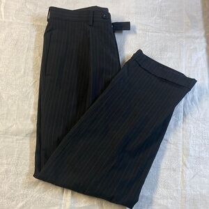 J. Ferrar Men's Black Pinstripe Pants. Size 34 x 32.